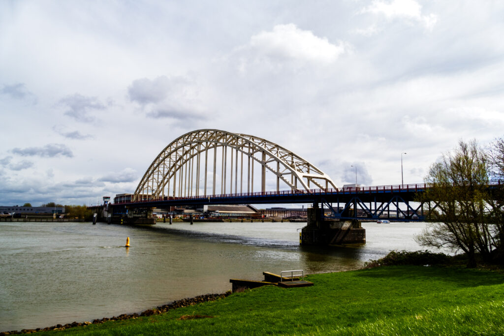 14853 Herberekenen Bruggen en Viaducten - Brug over de Noord