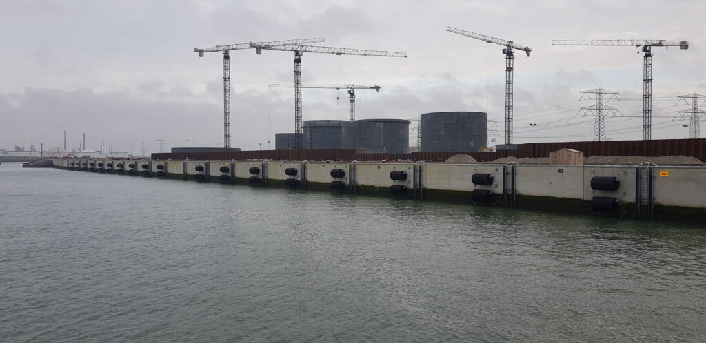 Haven Rotterdam HES Hartel tank terminal MariTeam SBE MUC IV-Infra engineering #teamsbe #expertsatplay