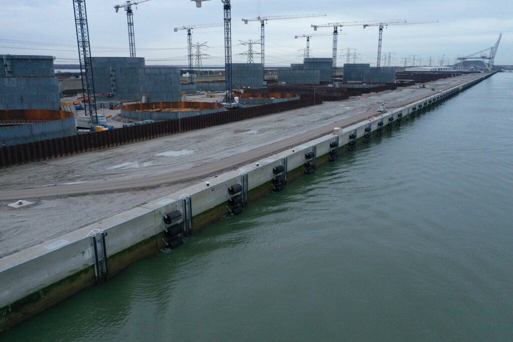 Haven Rotterdam HES Hartel tank terminal MariTeam SBE 